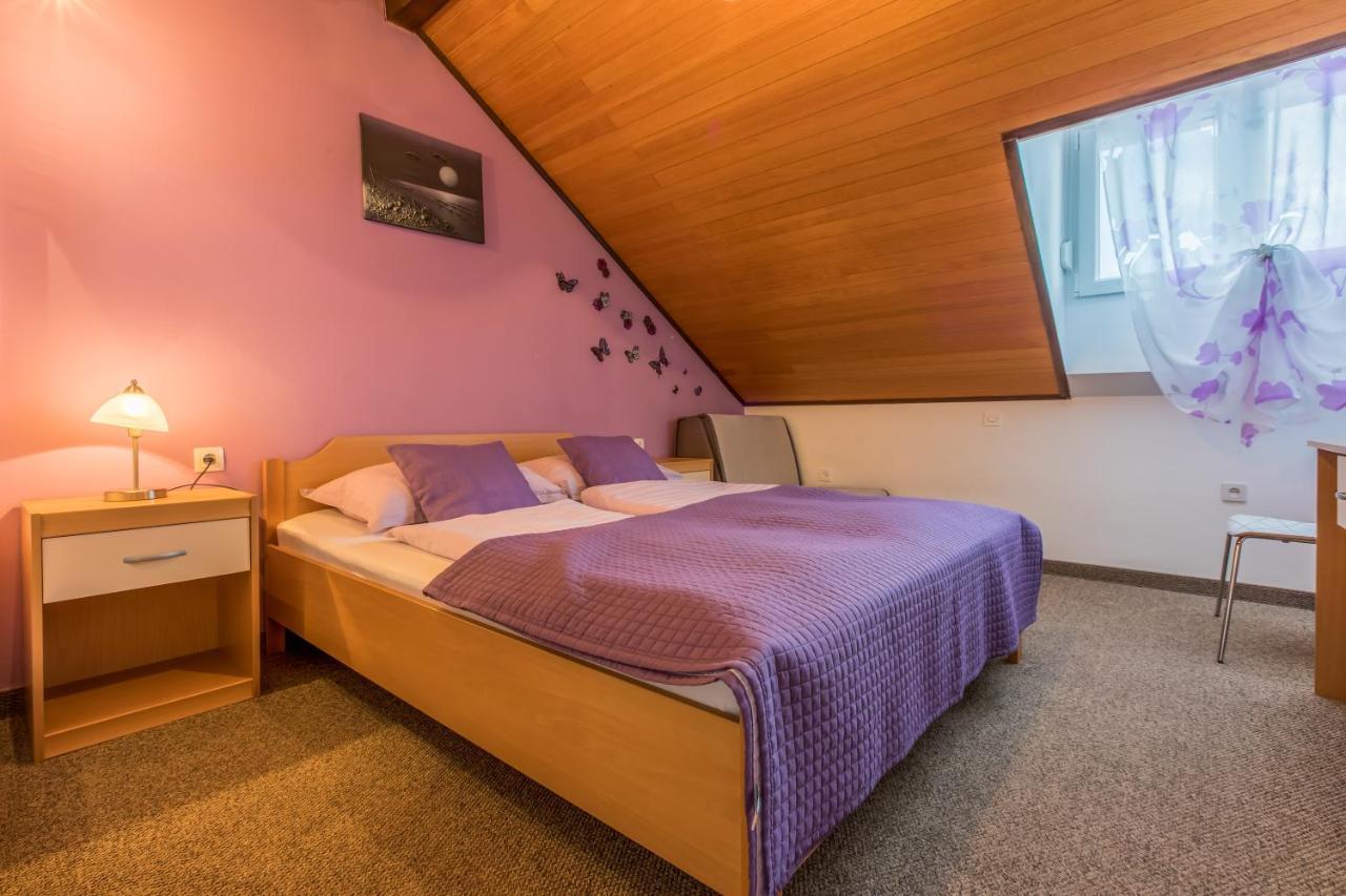 Apartments With A Parking Space Crikvenica - 5478 Екстер'єр фото