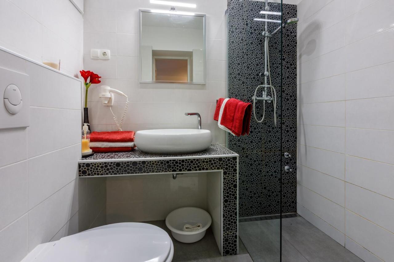 Apartments With A Parking Space Crikvenica - 5478 Екстер'єр фото